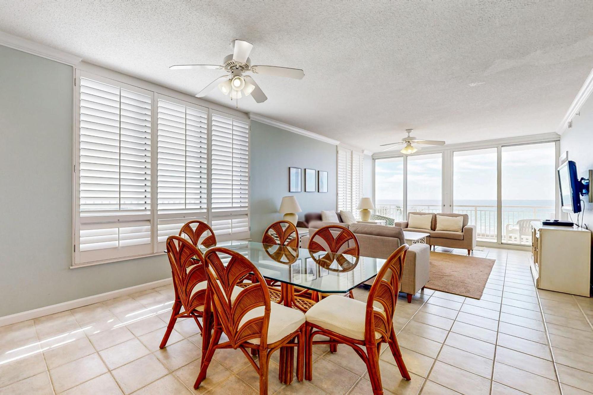 Pearl Condos Navarre Room photo
